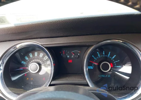 2013 Ford Mustang V6 из США, поврежденный, VIN 1ZVBP8AM2D5242783